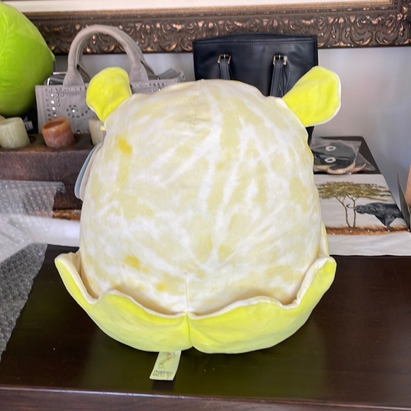 💝❤️HOST PICK💝Adorable rare NWT Sqishmallow - Picture 2 of 7